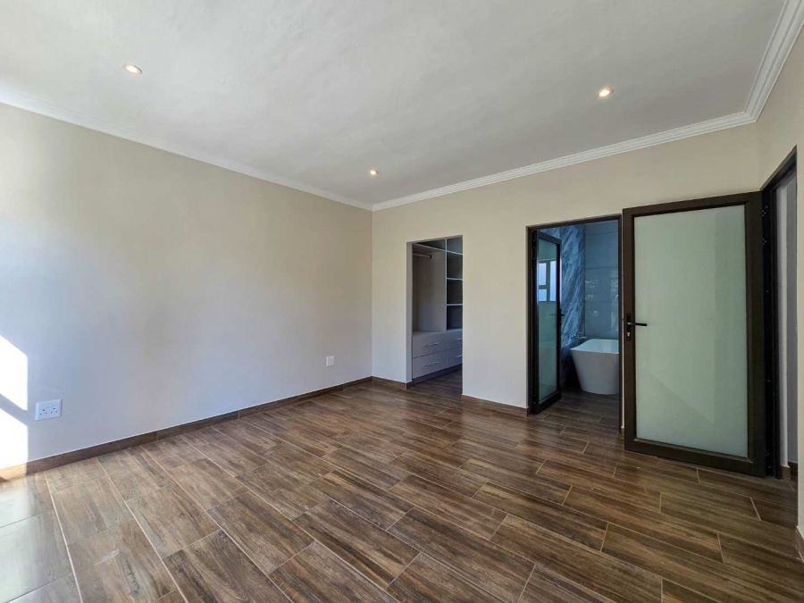 3 Bedroom Property for Sale in Stilbaai Wes Western Cape
